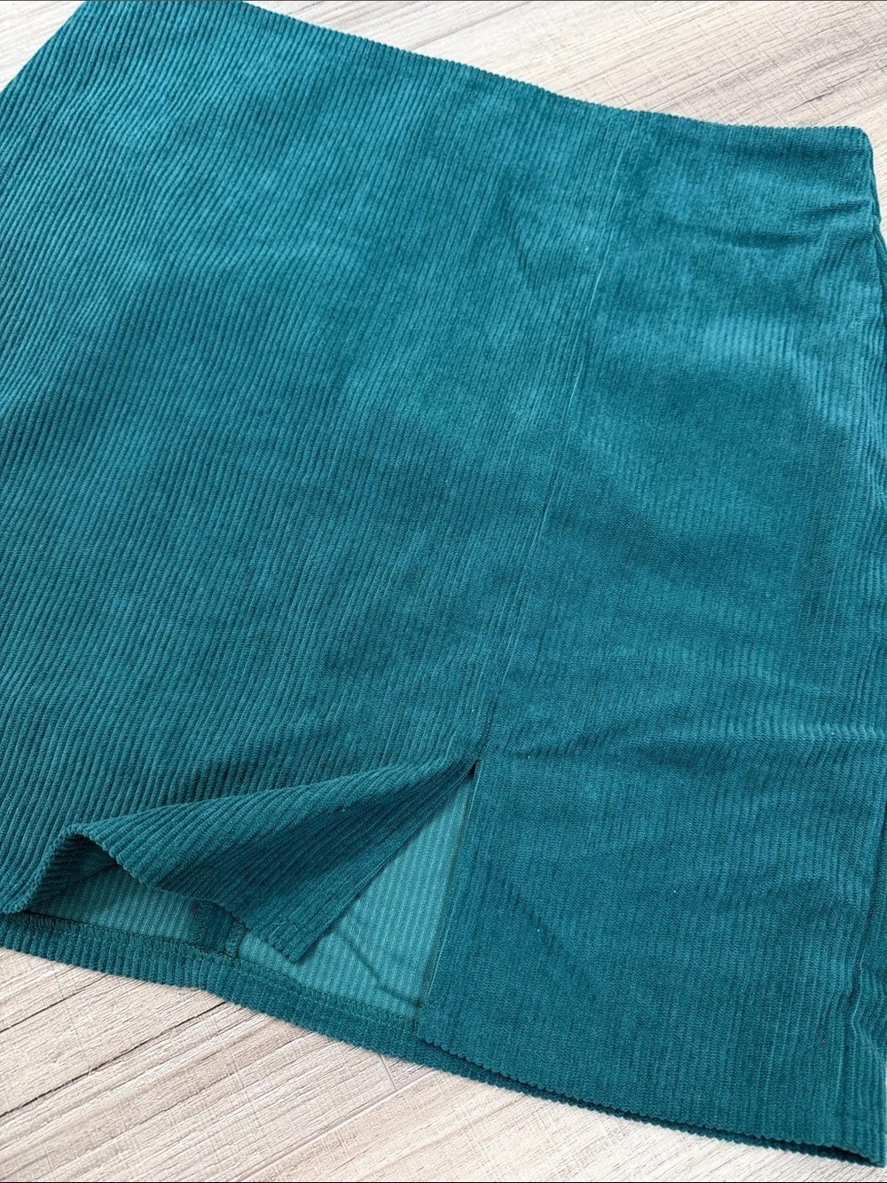 SHEIN Ribbed Mini Skirt - Picture 4 of 5